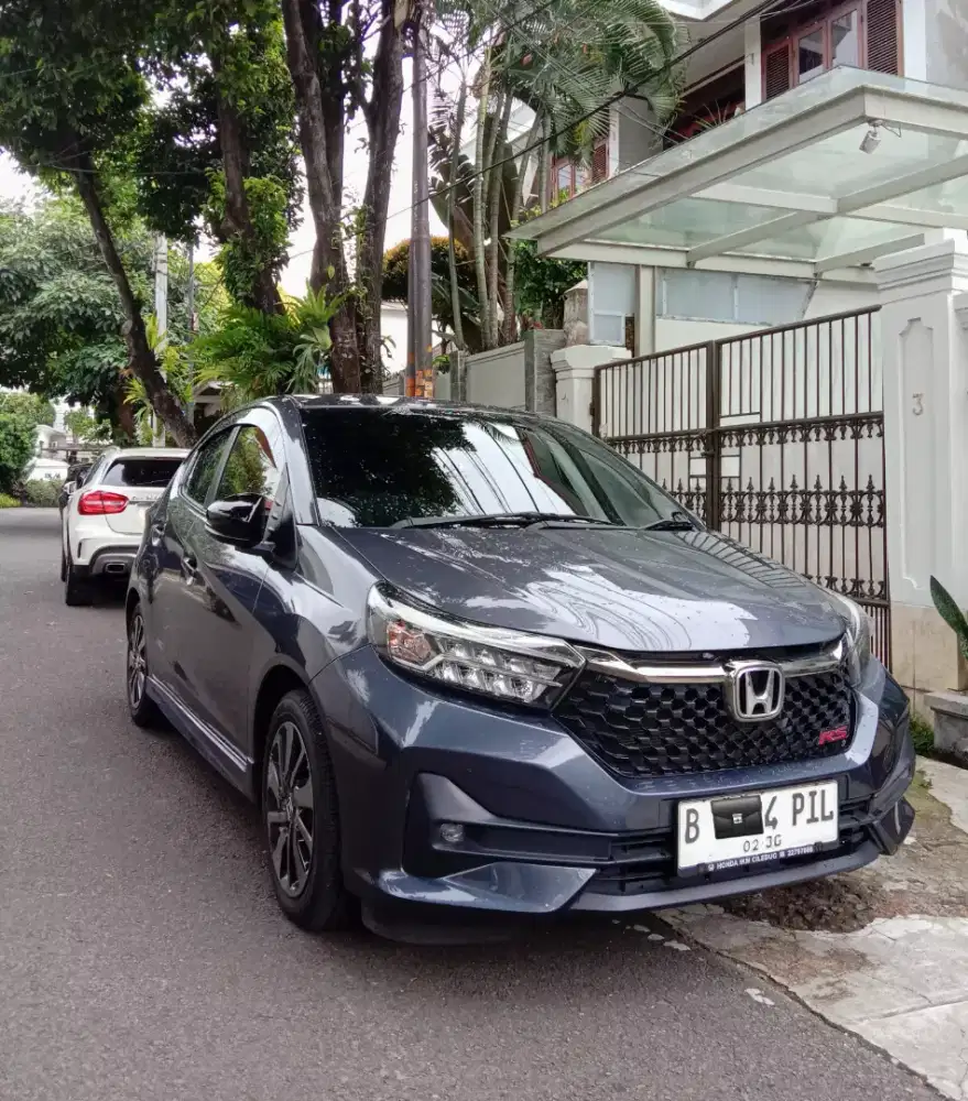 (9000KM) Honda Brio RS CVT