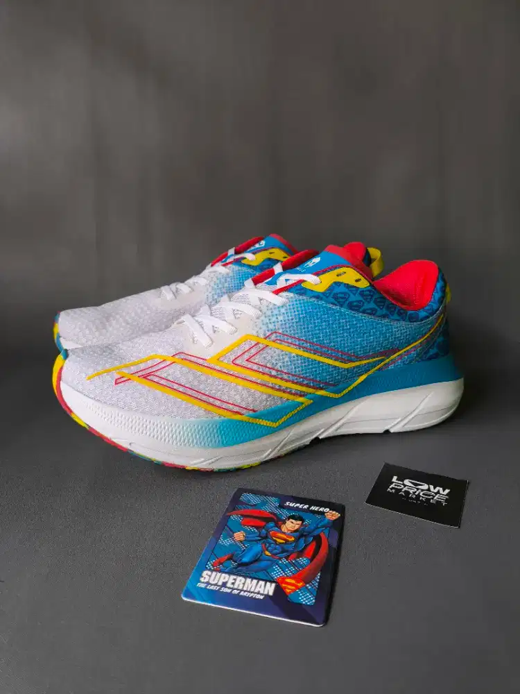 SEPATU RUNNING MILLS ENERMAX FLASMA SUPERMAN PACK
