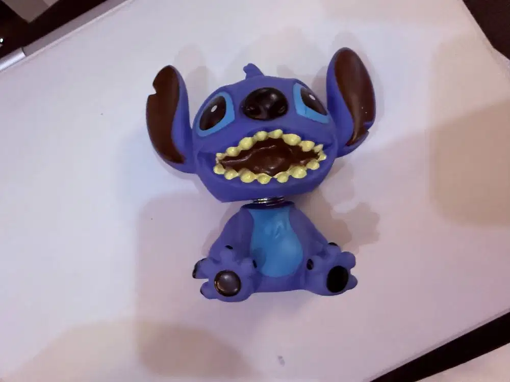 Action Figure Stitch Dashboard 15cm - Kode A