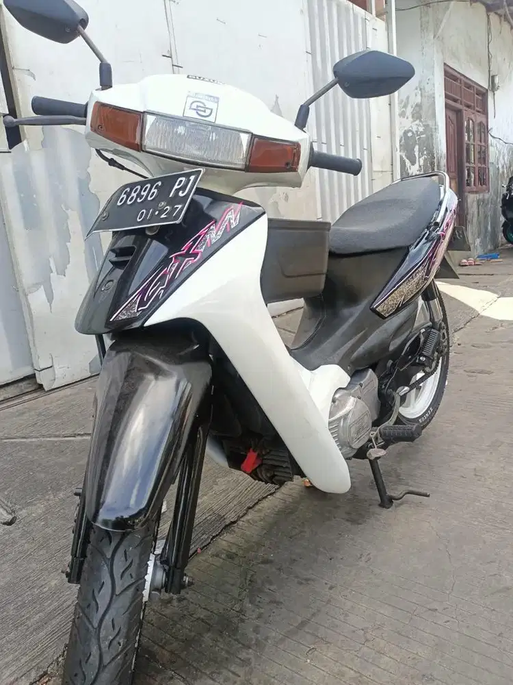 Suzuki Tornado GX 1996 White