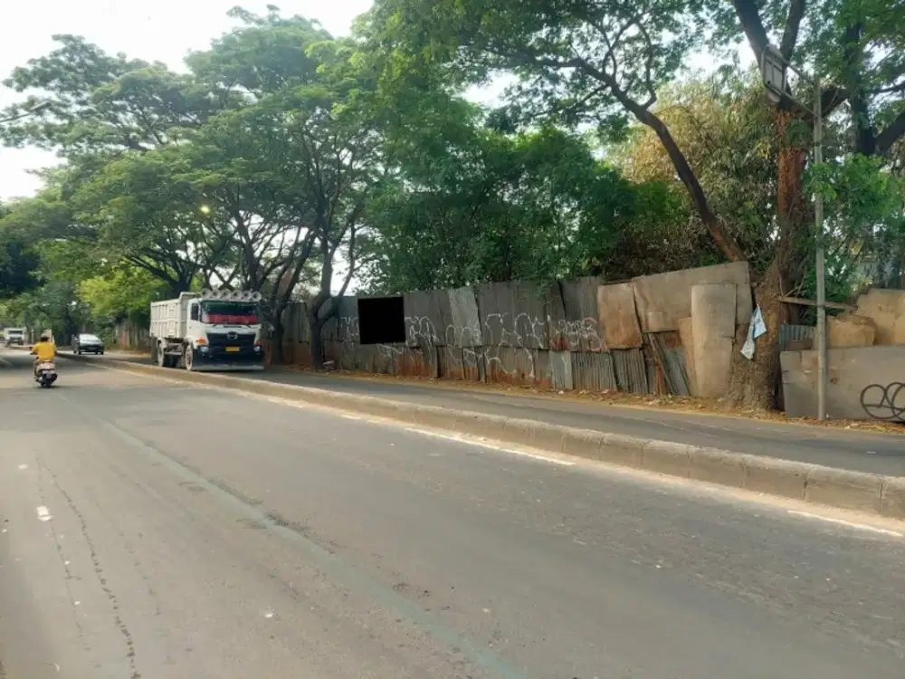 Tanah Komersial Strategis Untuk Kantor Dan Gudang Dekat Bandara Soetta