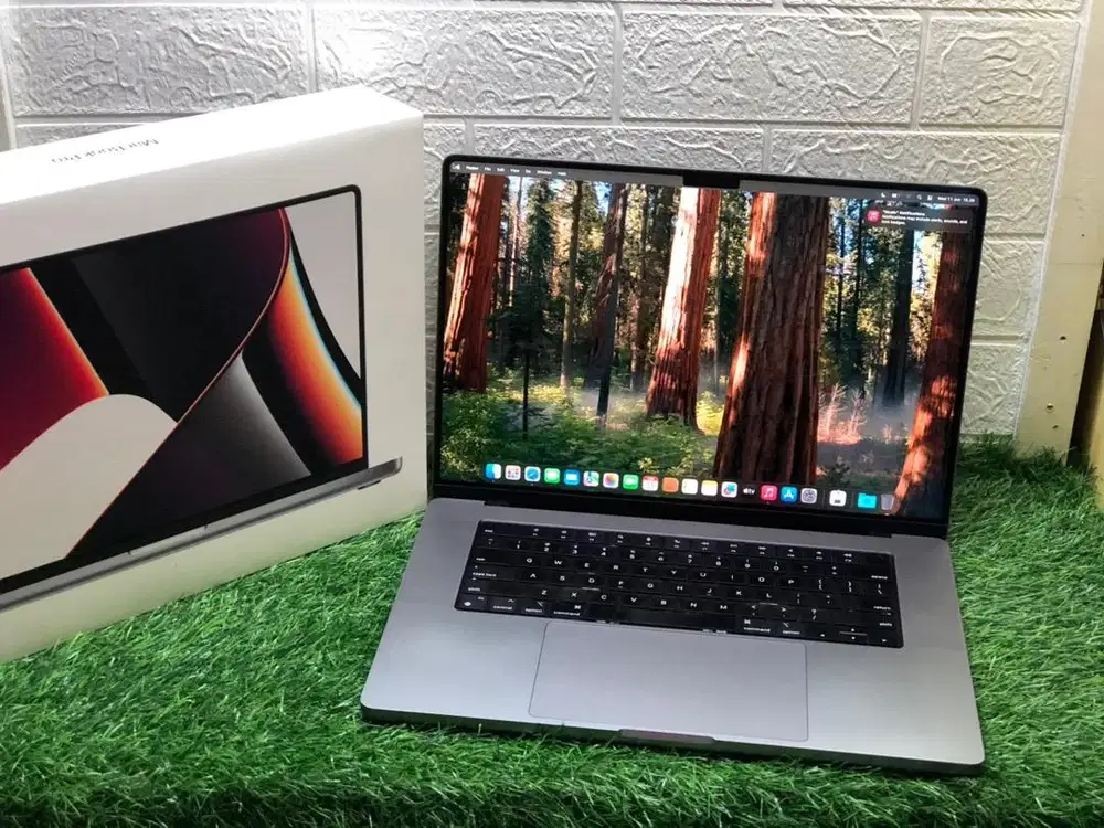 MACBOOK PRO 16 2021 M1 Pro RAM 16 SSD 512 GB Ex iBOX LIKENEW FULLSET