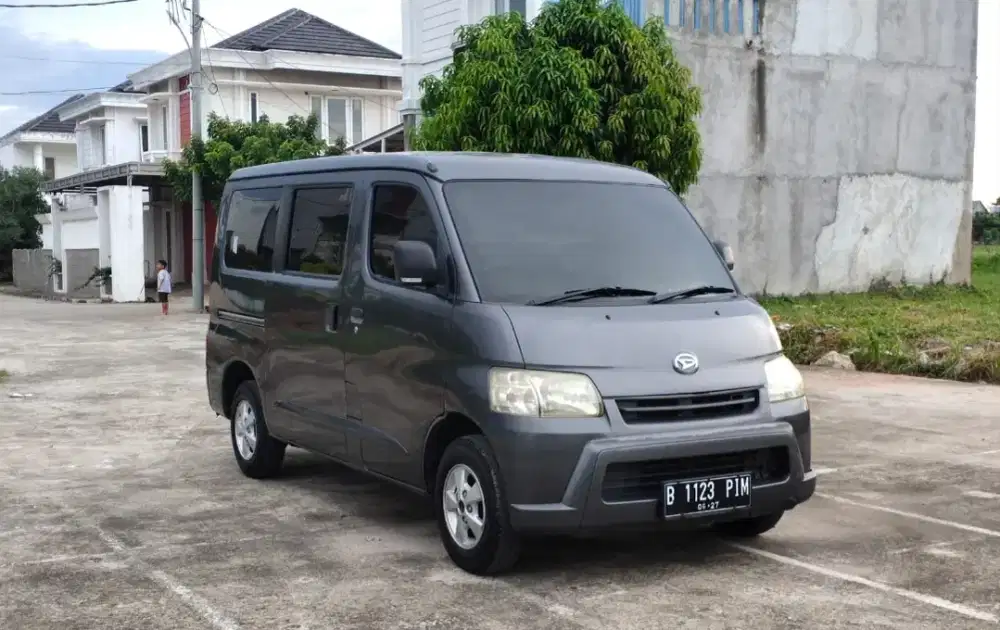Daihatsu Granmax D 1.5 Ac ps 2017( model 2018)