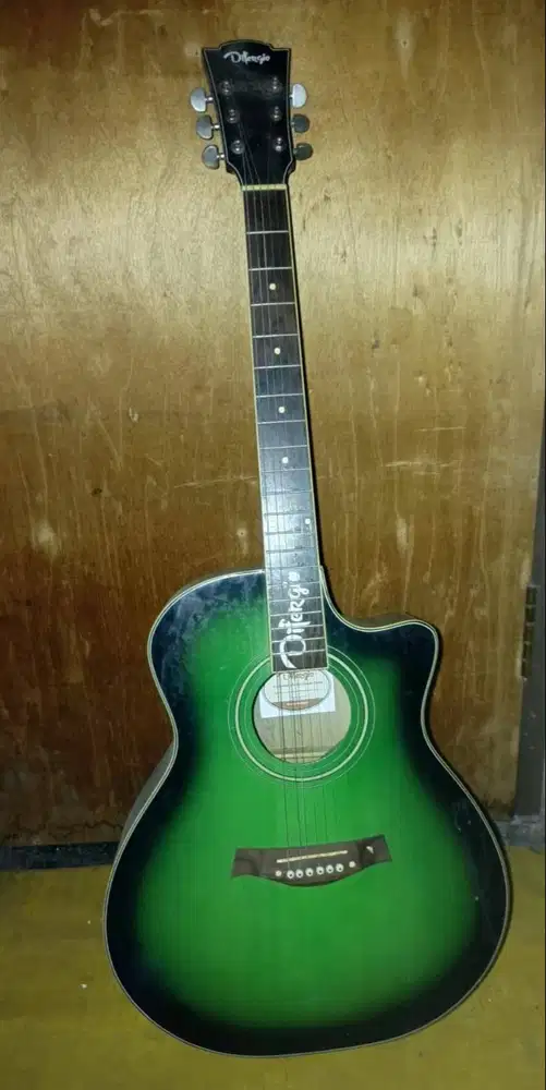 Gitar 300rb Rasa Jutaan? Difergio Grover & Stainless Jawabannya