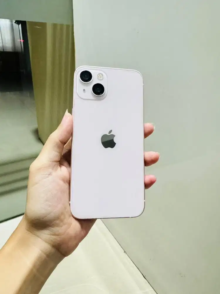 Iphone 13 garansi resmi ibox pink