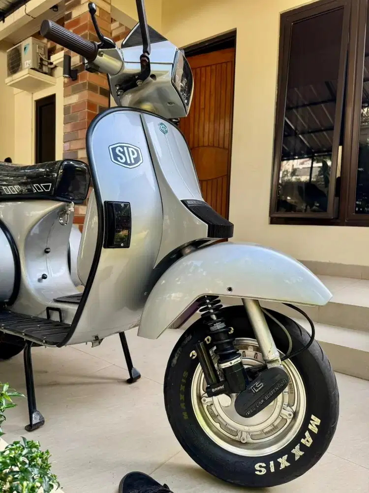 Vespa excel 2000