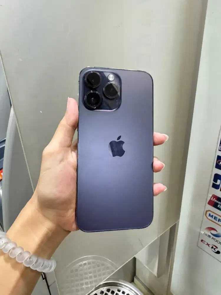 Iphone 15 promax 256 garansi resmi ibox