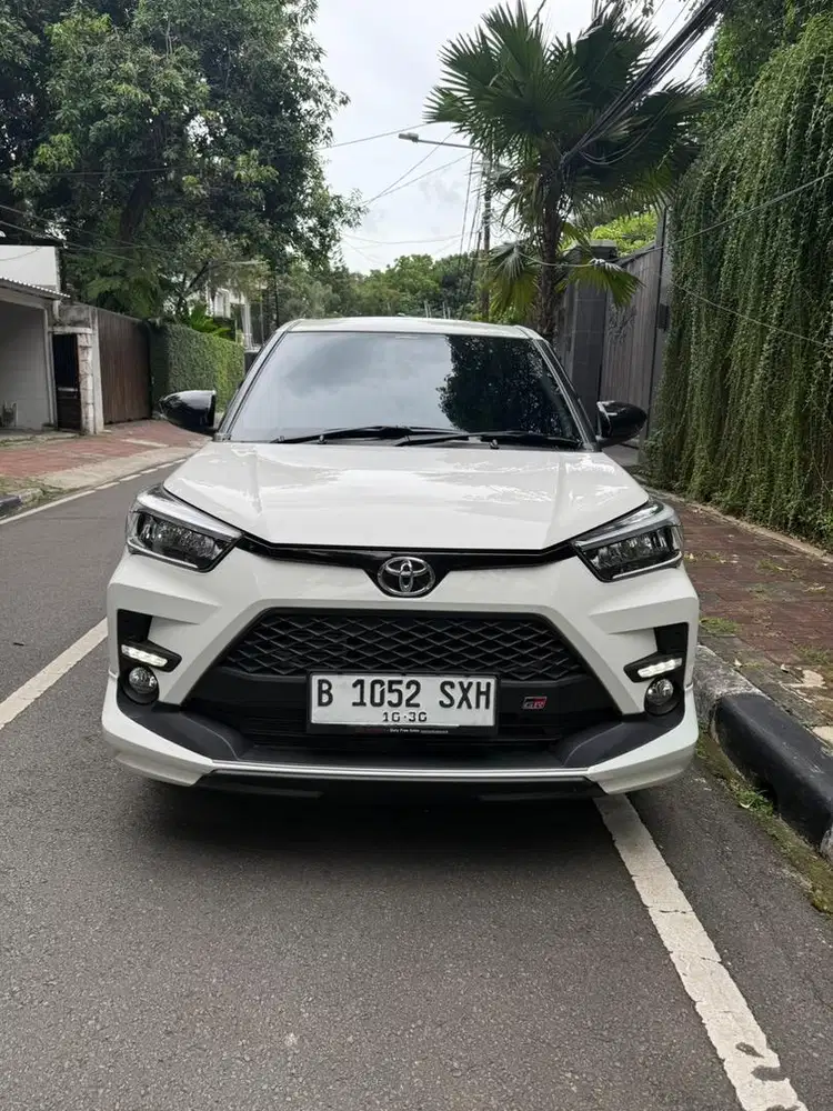 RAIZE GR SPORT LOW KM CASH!!!