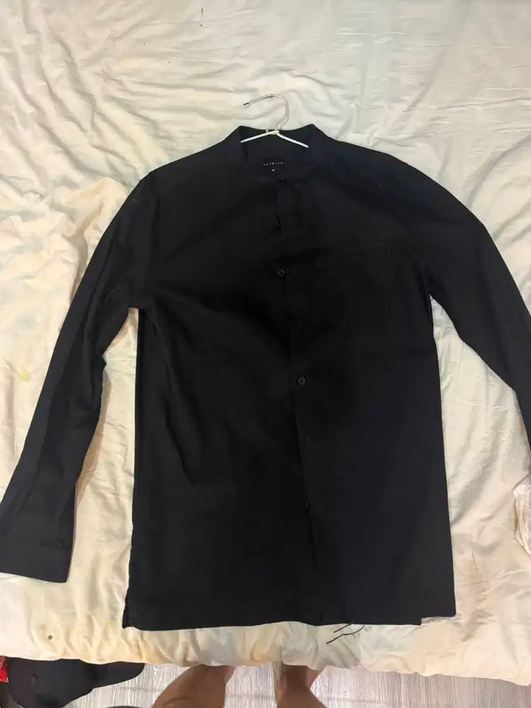 Preloved by Ard - Kemeja shanghai heymale