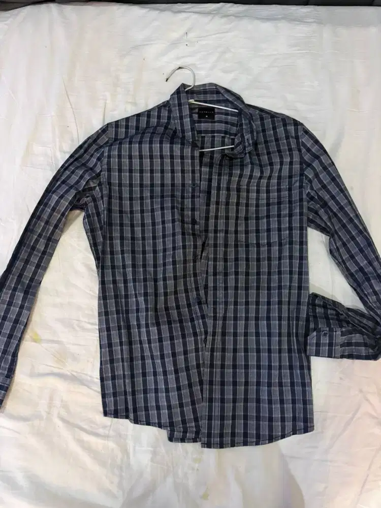 Preloved by Ard - Kemeja panjang heymale kotak