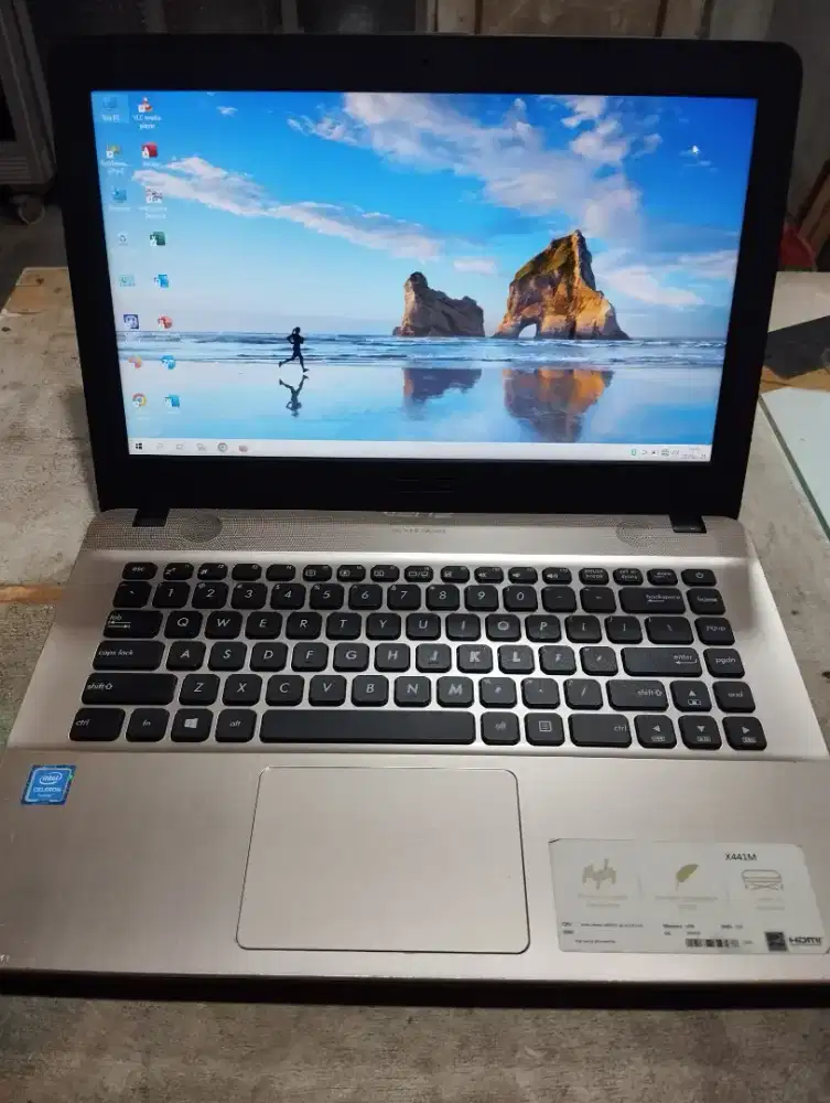 Laptop murah asus x441m ddr4 14inch