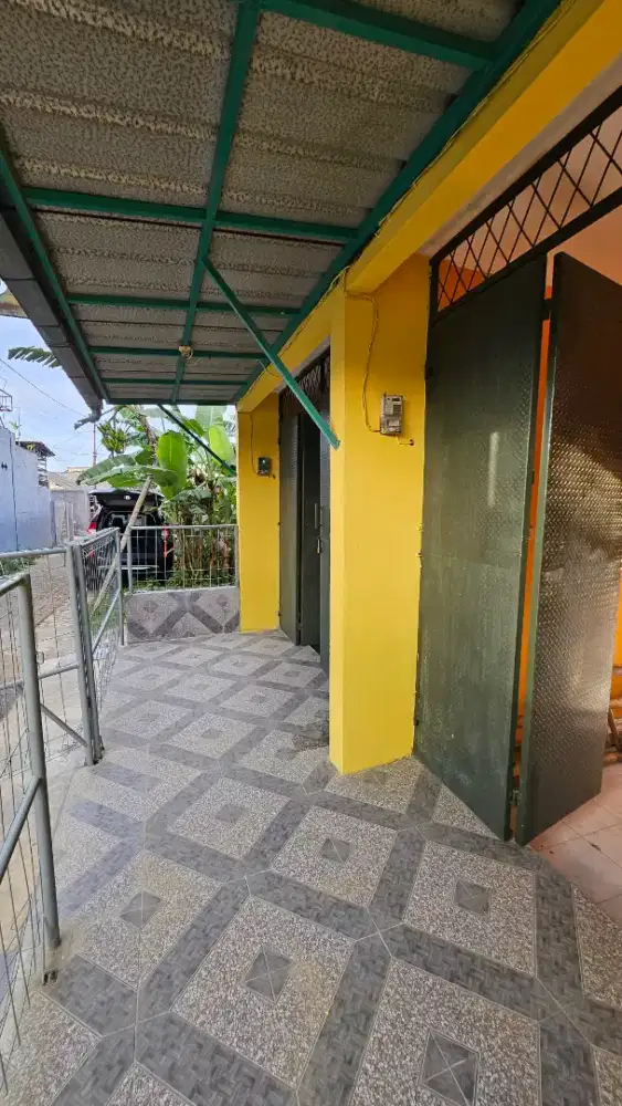 Dijual Tempat Usaha dan Rumah Lok strategis di Bojong gede