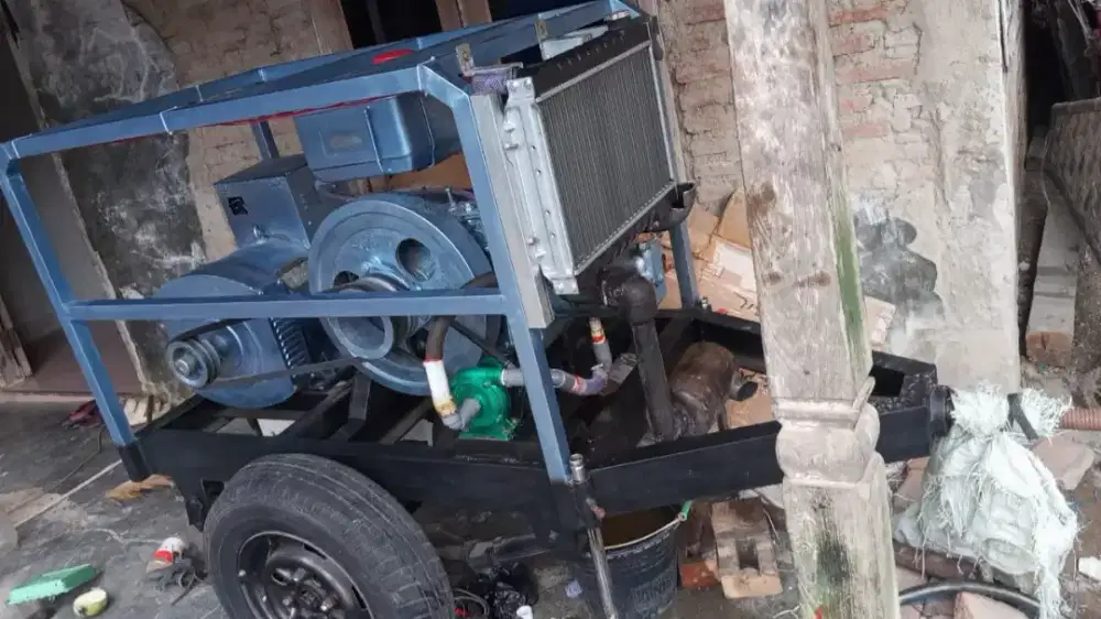 Dijual genset dongfeng mesin 24pk,dinamo 10kw