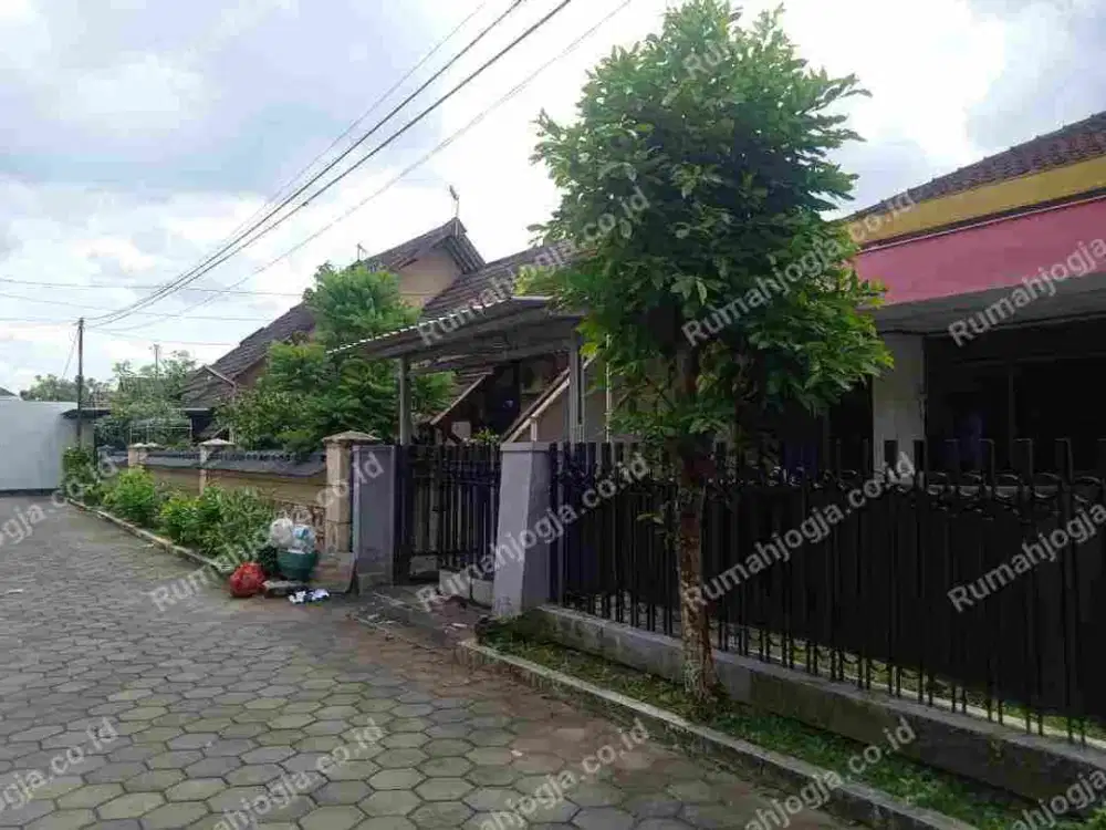 rumah dan kost sangat nyaman dan strategis pogung baru