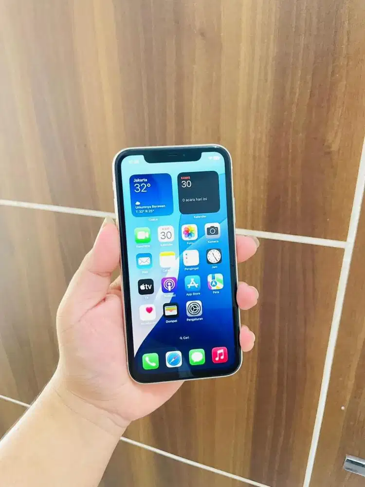 Iphone 11 White 64GB Ex Ibox