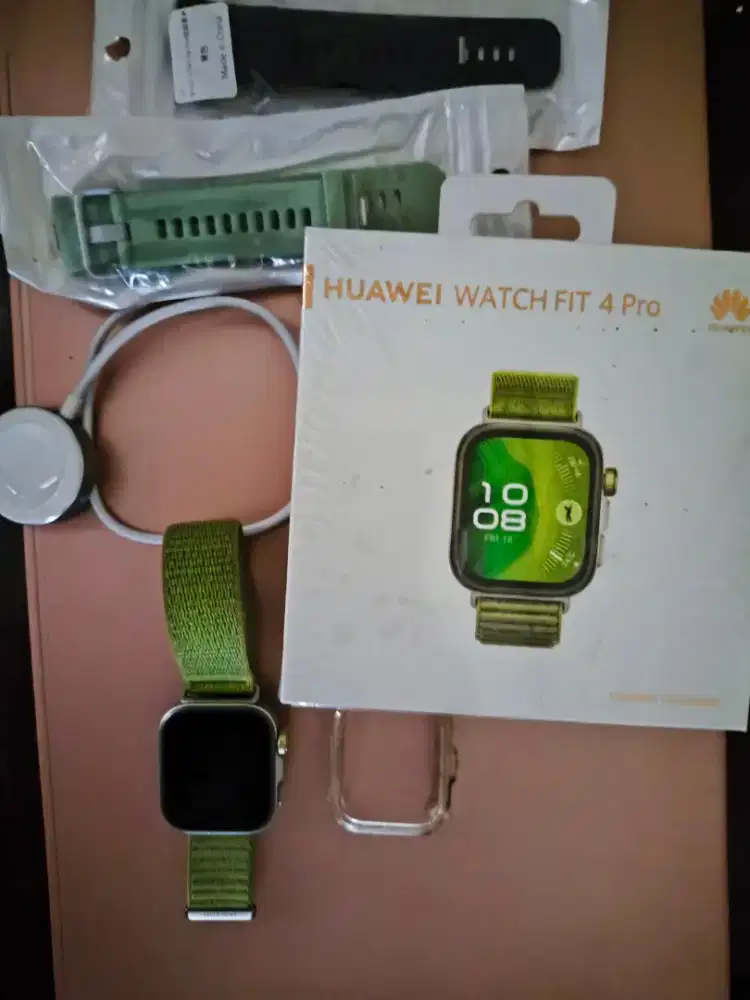 Huawei Watch Fit 4 Pro Belum 2 Bulan Like New Garansi Panjang