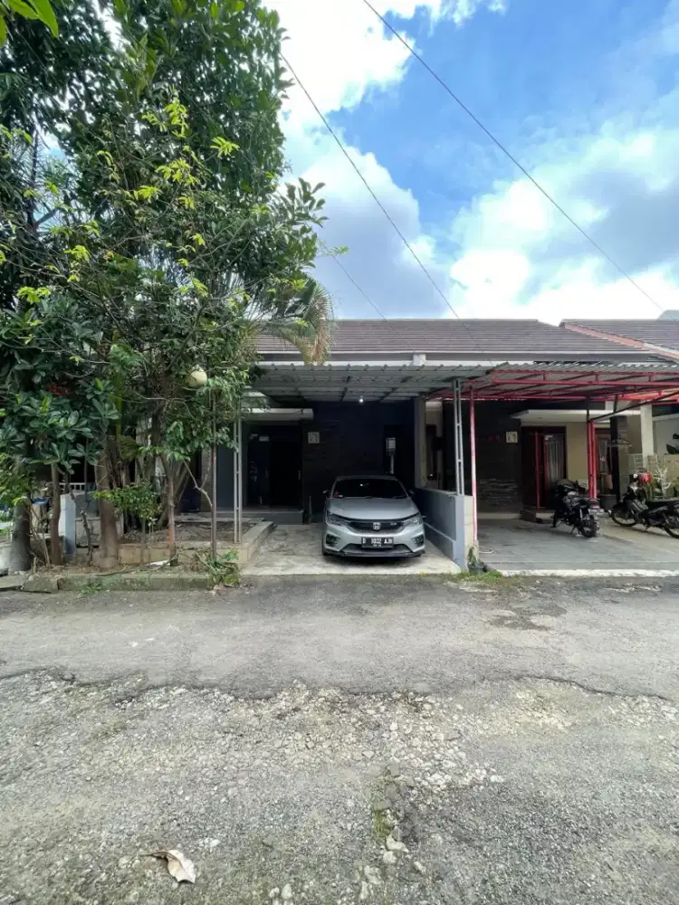 Disewakan Rumah dekat tol pasteur | Pesona Pasteur Residence
