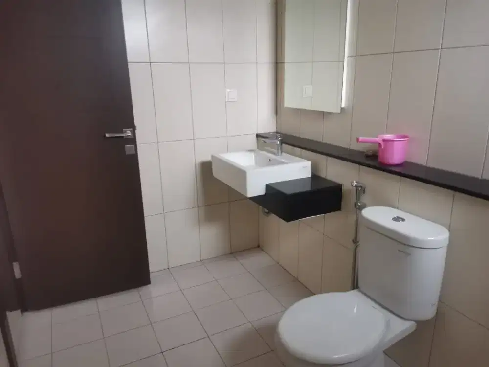 Rumah murah summarecon cluster Btari