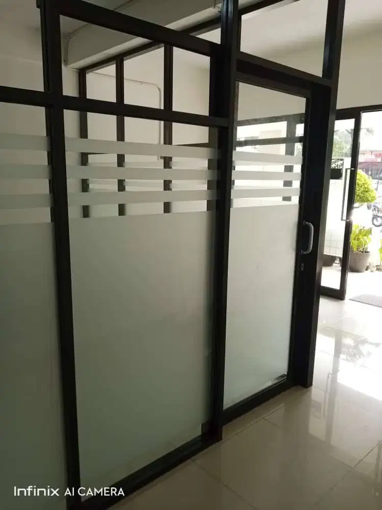 Pasang Sekat - Partisi Gypsum - PVC + Kusen Aluminium - Alumunium WPC