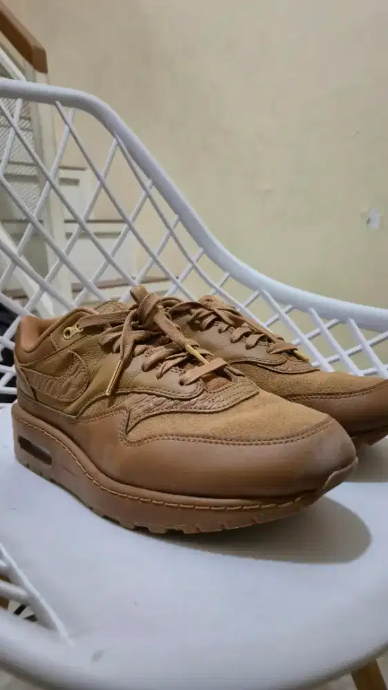 Nike Airmax 1'87 NBHD ALE BROWN SIZE 8.5 Uk / 43