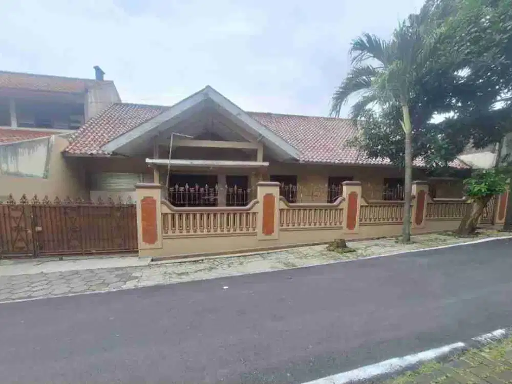 (KANTOR / KOS ) RUMAH DI JL KENDENG, GAJAH MUNGKUR SEMARANG BARAT