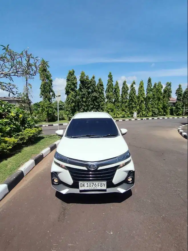 XENIA X DELUXE MATIK WARNA PUTIH TAHUN 2019  PAJAK ON