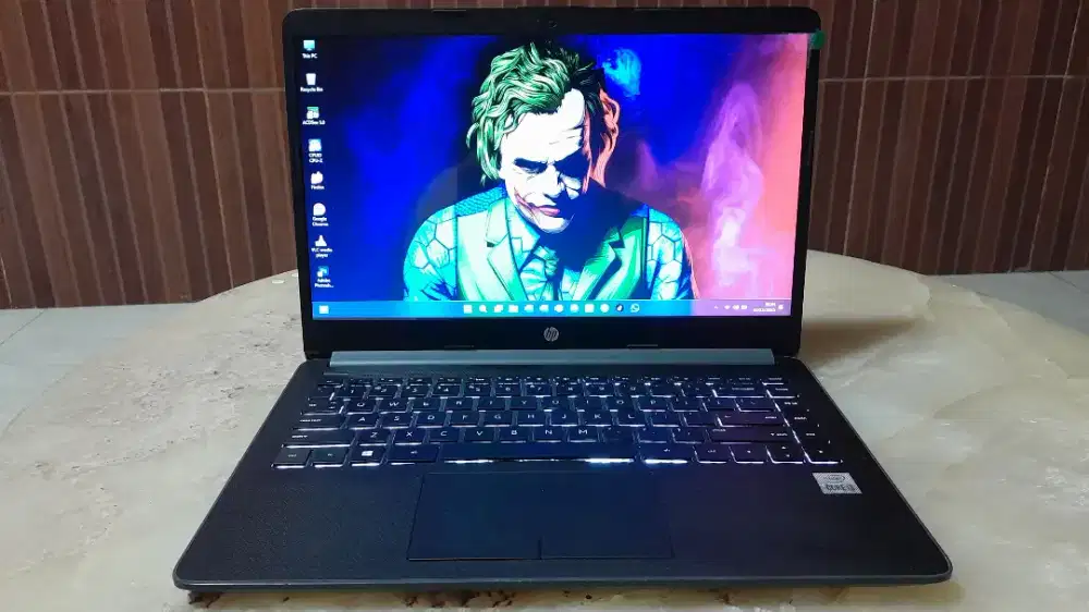Laptop Hp 240 G8 core i3 Ram 8GB ssd Nvme 256GB Backlight Gen 10