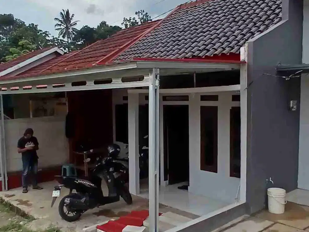 di jual rumah baru lokasi strategis  di sawangan depok