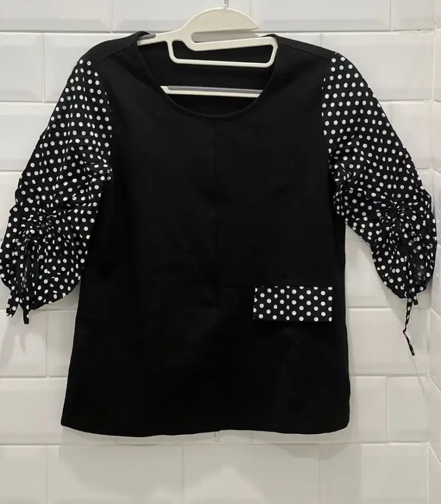 Preloved Baju Atasan Wanita