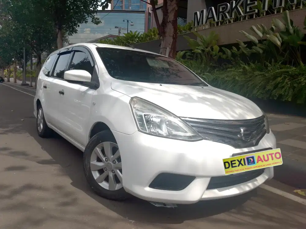 (KM80000) NISSAN GRAND LIVINA SV AT 2015 NIK 2014 ISTIMEWA KM RENDAH