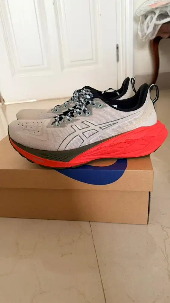 sepatu asics novablast 4 TR like new original
