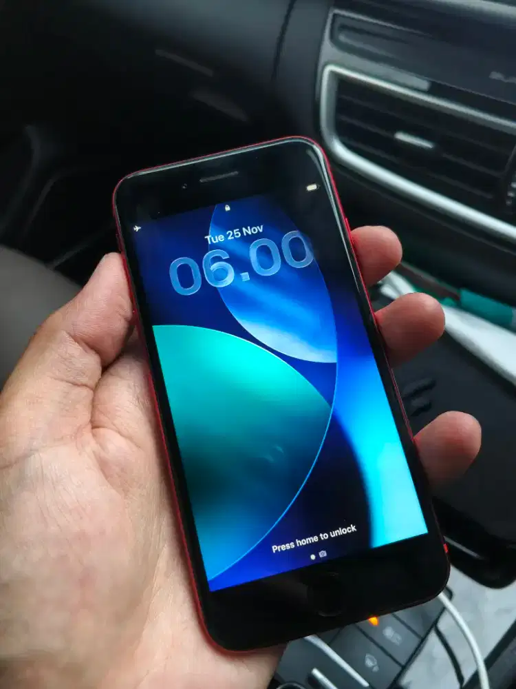 IPhone SE 2020 ex iBox