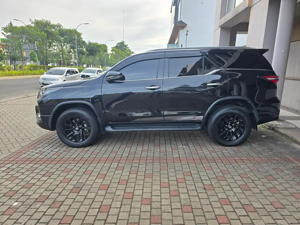 Toyota Fortuner 2023 Diesel