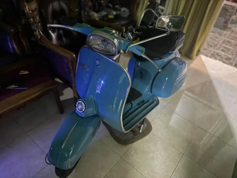 Vespa super tahun 1974