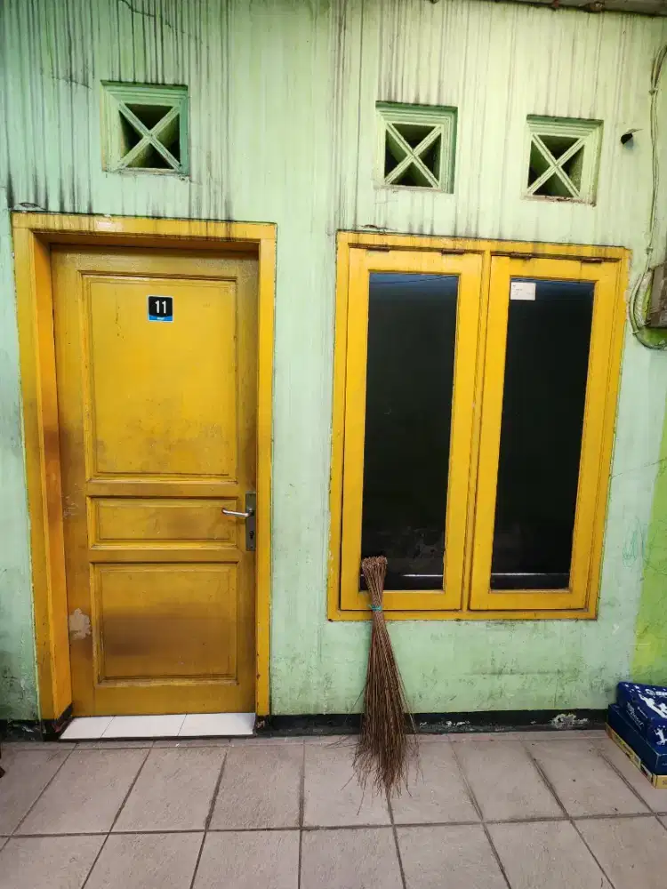 Kontrakan/kos bulanan/tahunan