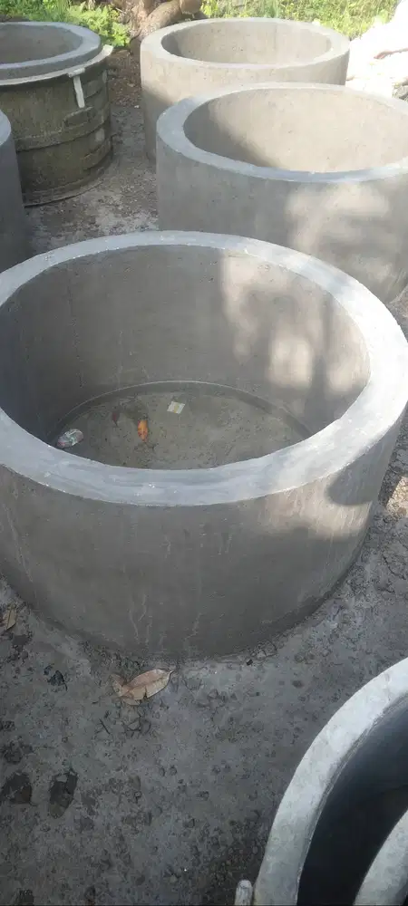 Paving dan bis beton malang