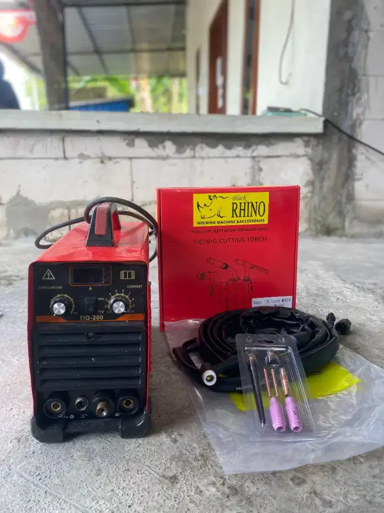 MESIN LAS TIG BEKAS 200 AMPERE ARGON REDBO BEKAS GTAW SECOND 1 PHASE