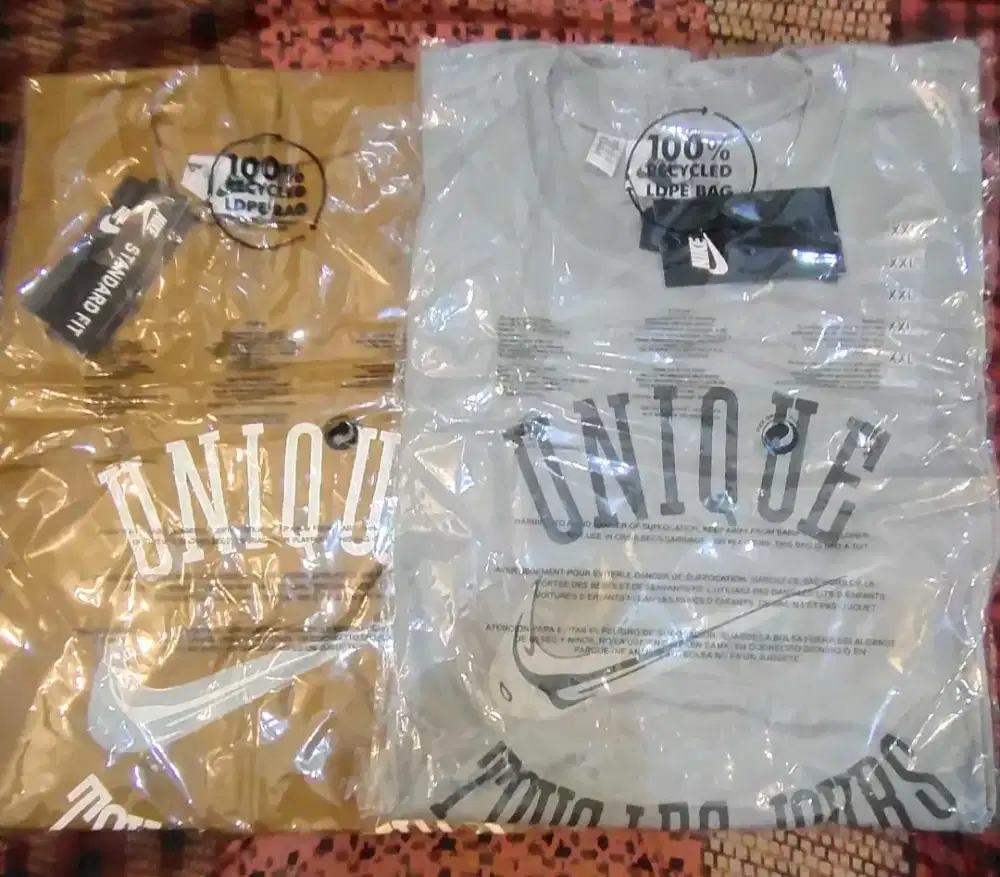 Kaos Nike dan MLB Ori