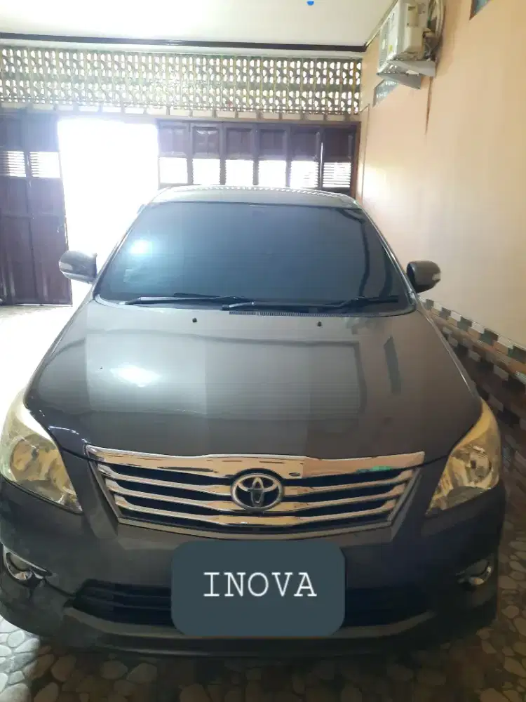 Innova G Luxury 2.0 MT Bensin