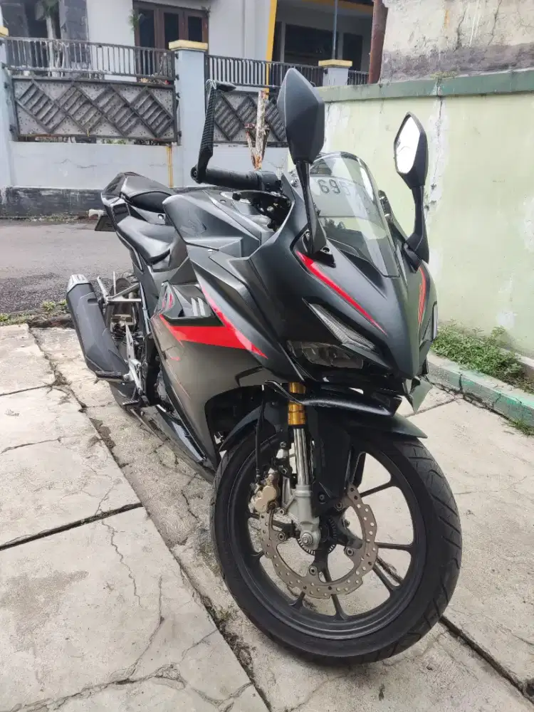 CBR 150R ABS Tahun 2023