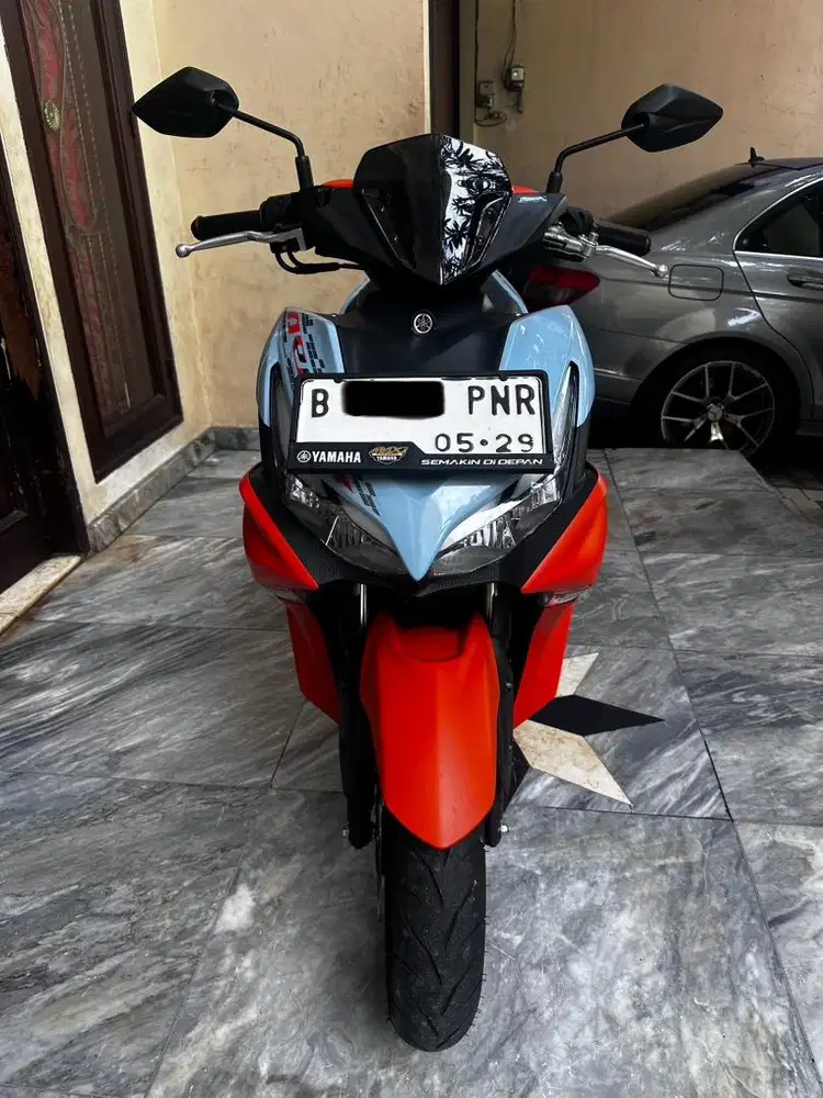 Yamaha Aerox 2024 Biru Orange