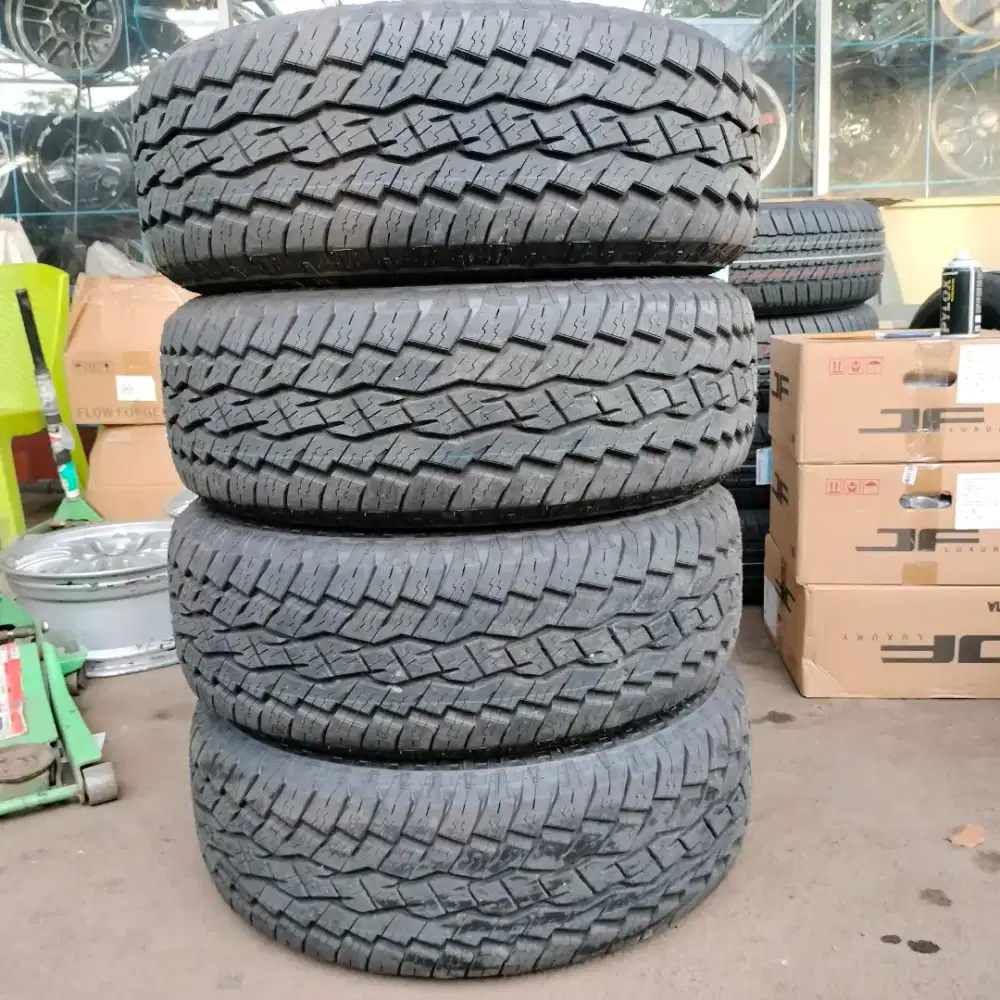 Promo ban Toyo AT plus 265/65 R17 tahun 2025 per buah