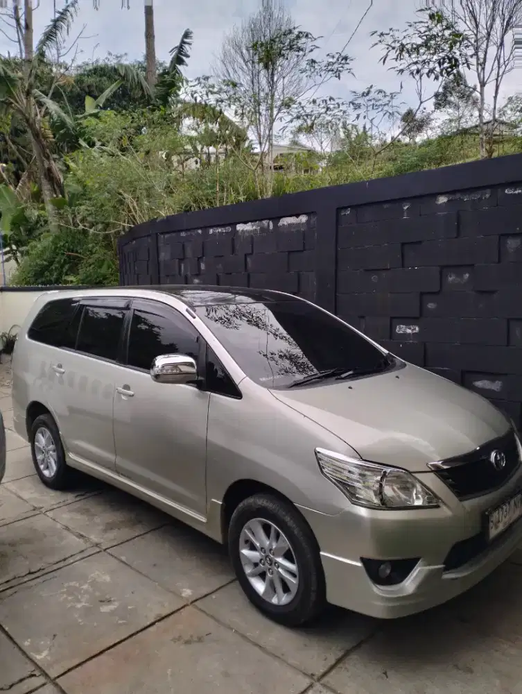 Innova G 2.0 AT 2013 bensin