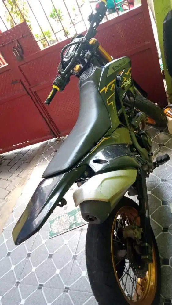 klx230 lengkap dan pajak aktif