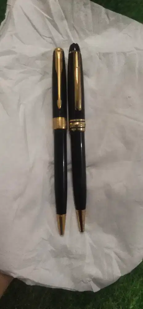 Pulpen merek parker dan monblank