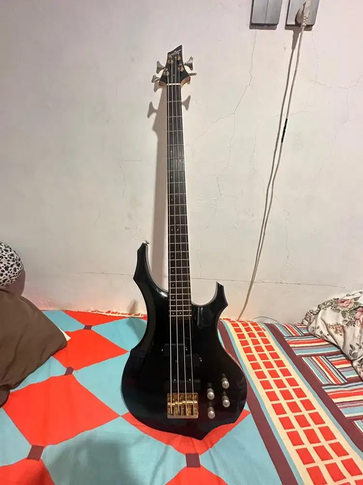 Bass Grassroots G-FR-58B forest made in korea mulus bonus softcase