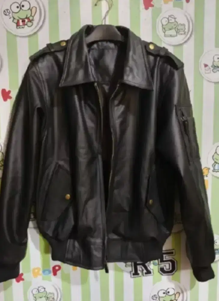 Jaket kulit asli import