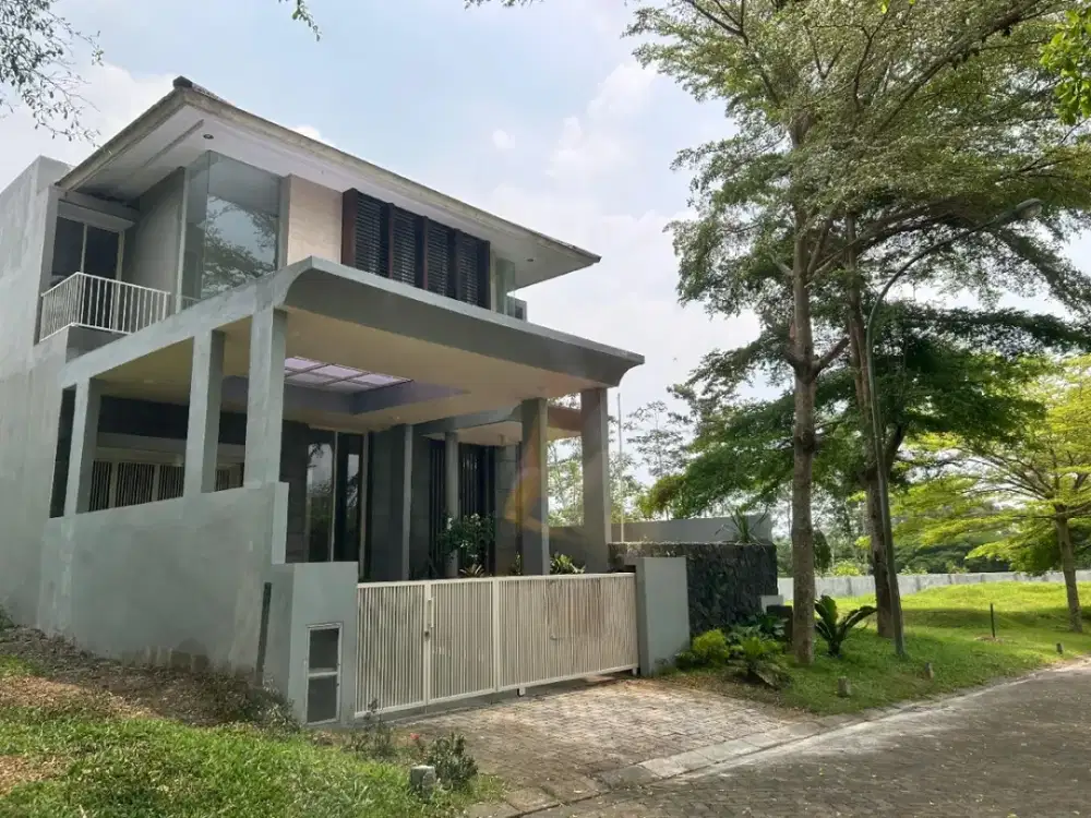 Rumah 2 Lantai Araya Malang  Ixora Valley