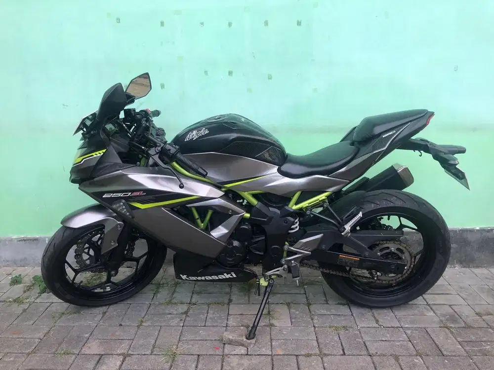 Kawasaki Ninja SL 250 Th.2018 Hitam!!