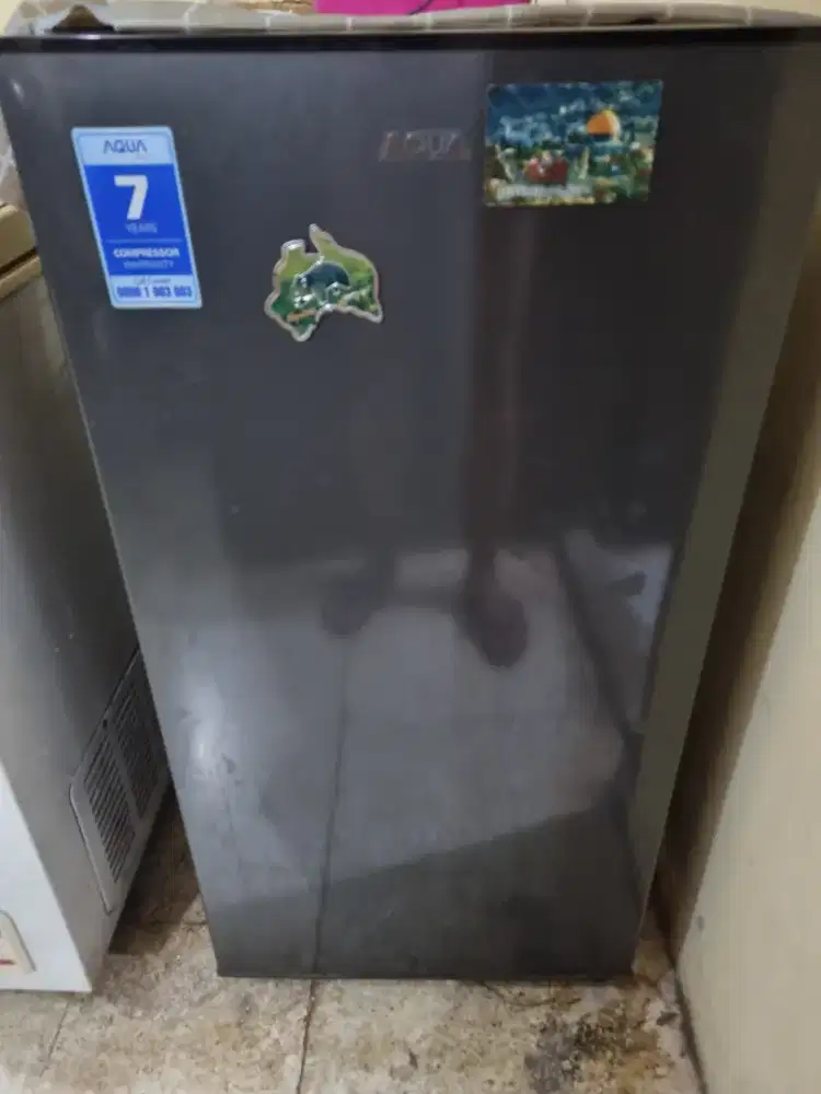 Kulkas Aqua 1 pintu